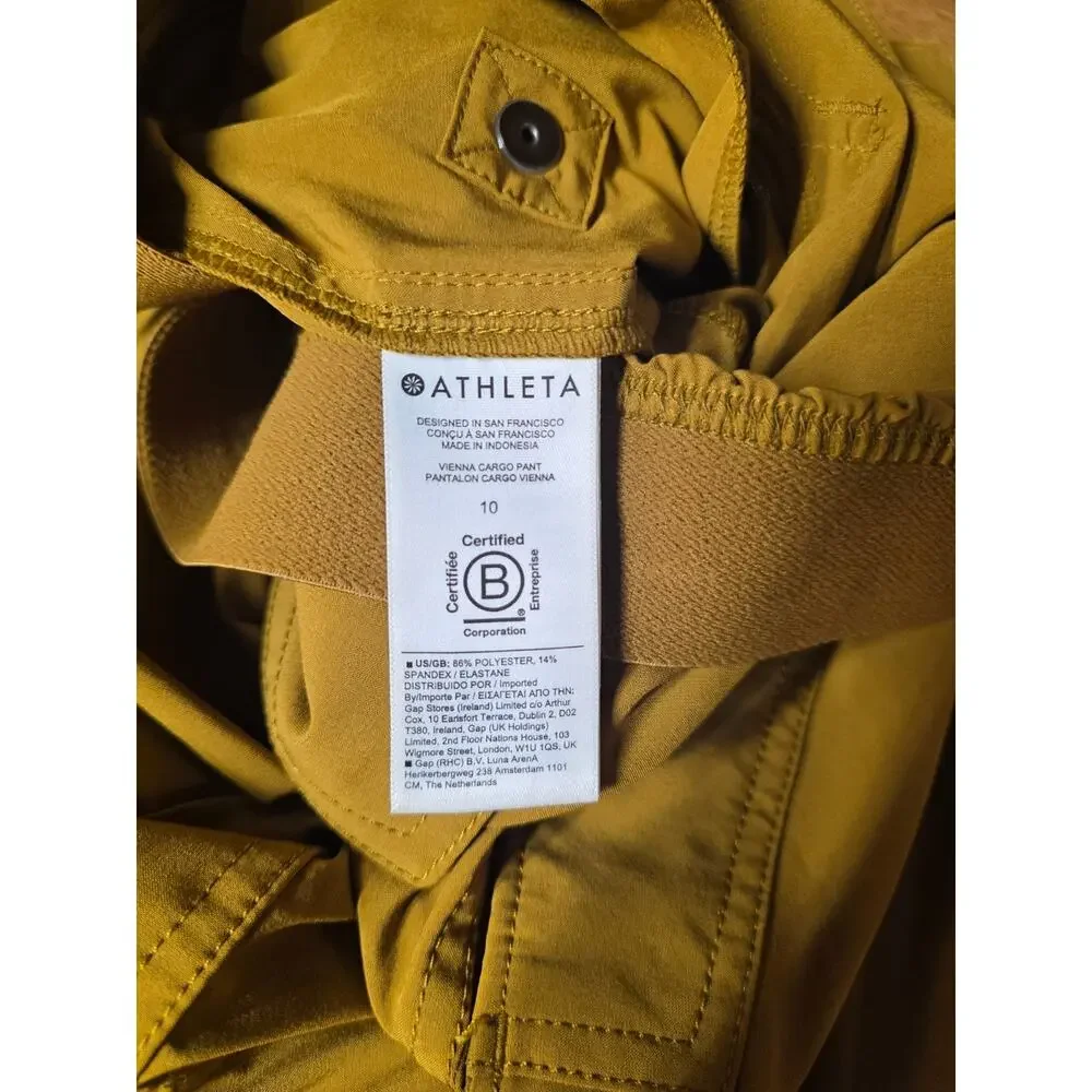 Athleta Vienna NWOT Cargo Pants Sz 10 Mustard Gold Travel Utility Wide-leg